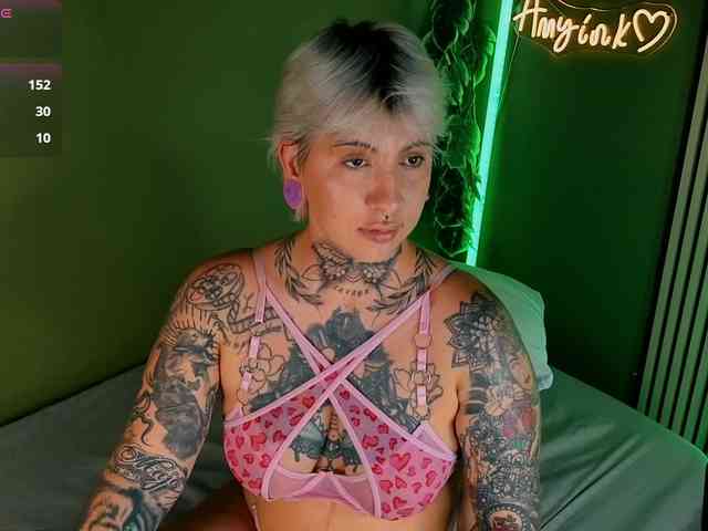 Amy-ink6969 webcam