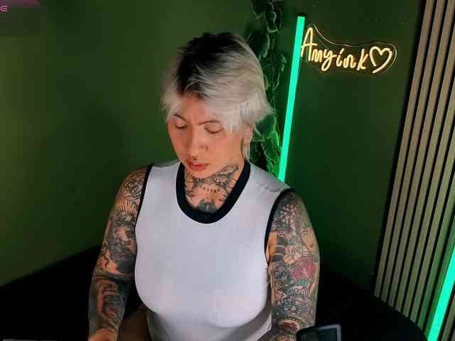 Amy-ink6969 webcam