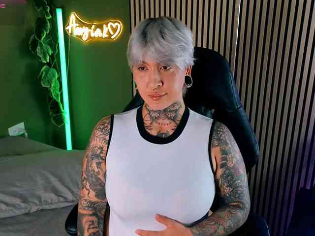 Amy-ink6969 webcam