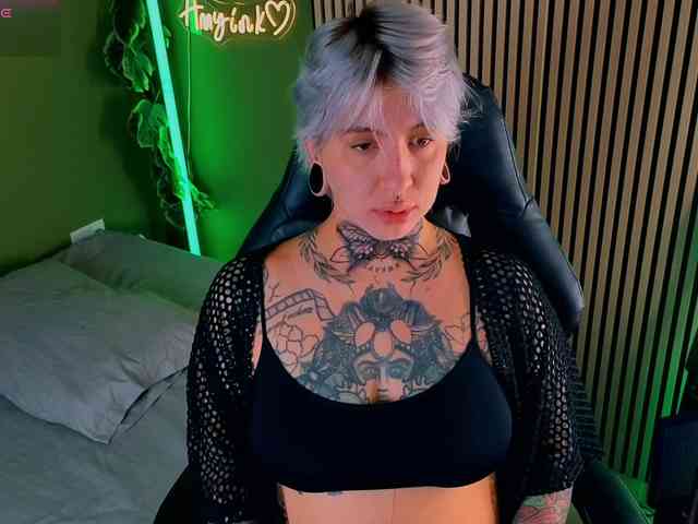 Amy-ink6969 webcam