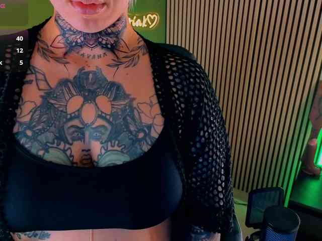Amy-ink6969 webcam