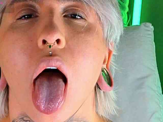 Amy-ink6969 webcam