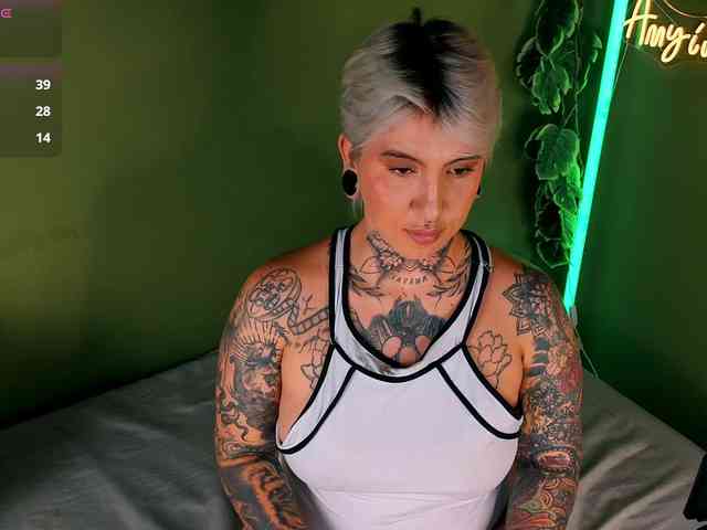 Amy-ink6969 webcam