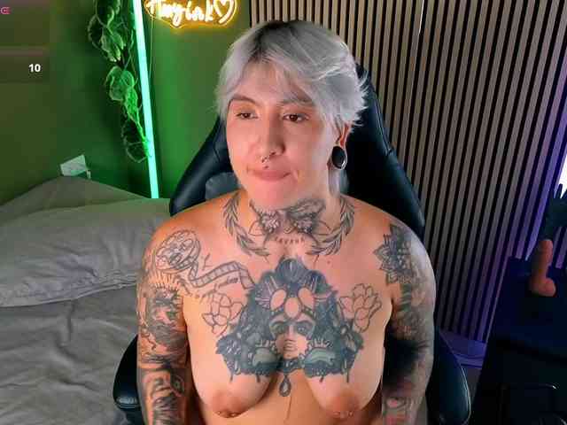 Amy-ink6969 webcam