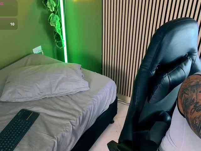 Amy-ink6969 webcam