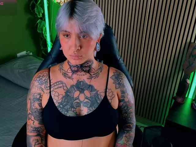 Amy-ink6969 webcam