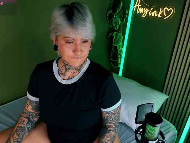 Amy-ink6969 webcam