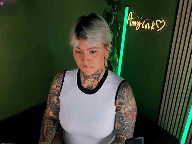 Amy-ink6969 webcam