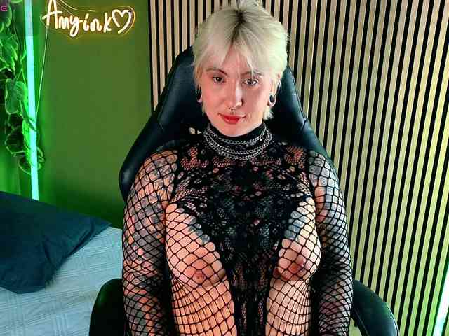 Amy-ink6969 webcam