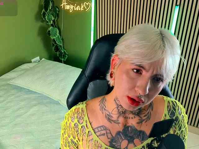 Amy-ink6969 webcam