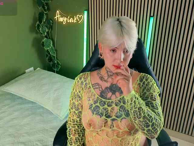 Amy-ink6969 webcam