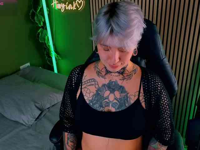 Amy-ink6969 webcam