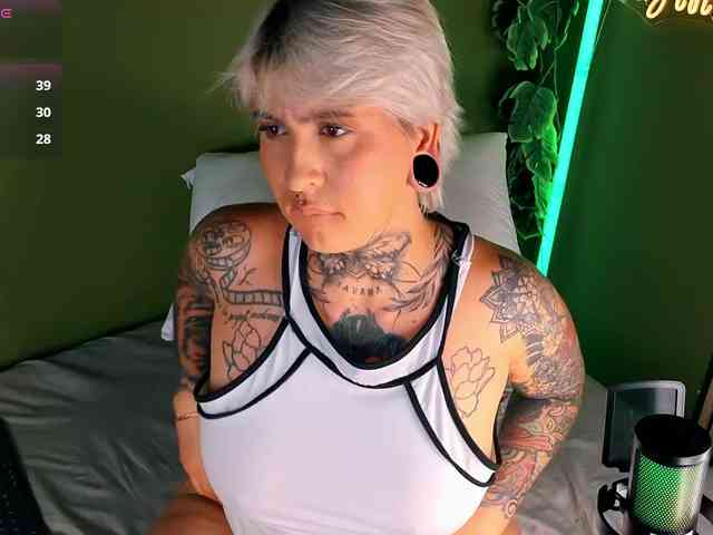 Amy-ink6969 webcam