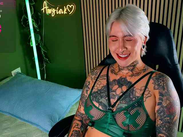 Amy-ink6969 webcam