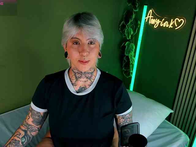 Amy-ink6969 webcam