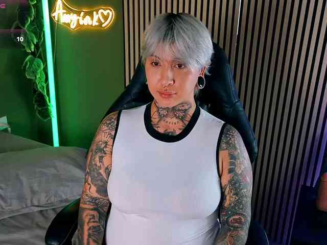 Amy-ink6969 webcam