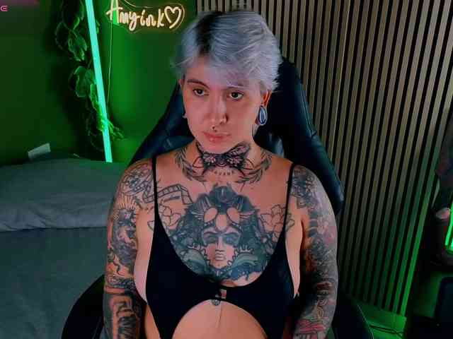 Amy-ink6969 webcam
