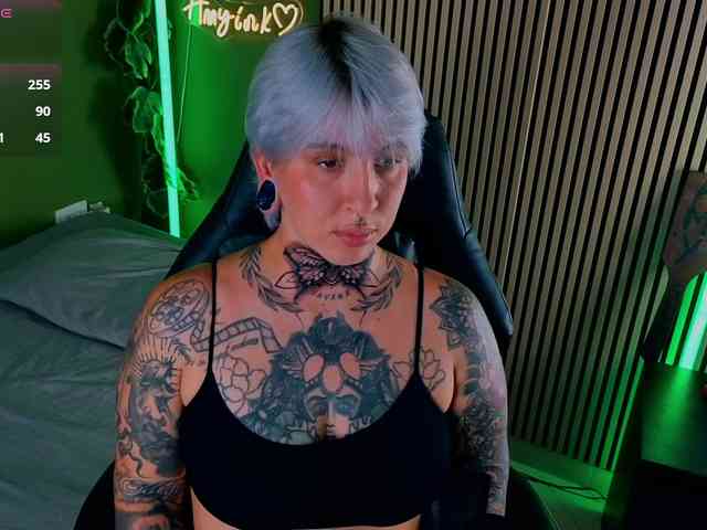 Amy-ink6969 webcam
