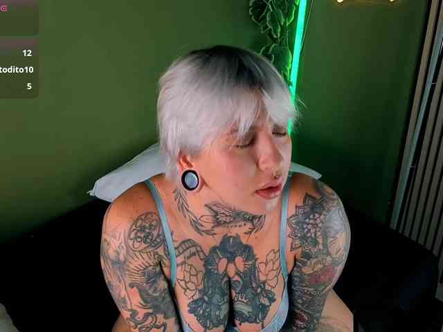 Amy-ink6969 webcam