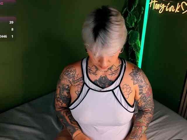 Amy-ink6969 webcam
