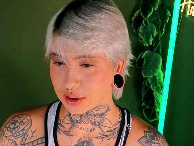 Amy-ink6969 webcam