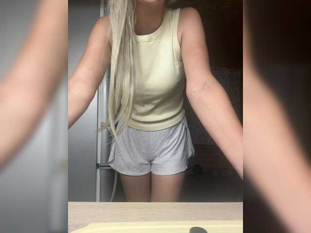 Veroni1ka live webcam show