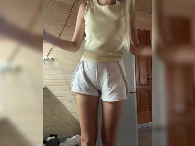 Veroni1ka live cam on BongaCams