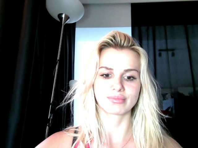 CorneliaSweet live cam
