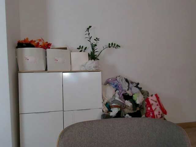 CorneliaSweet live cam on BongaCams