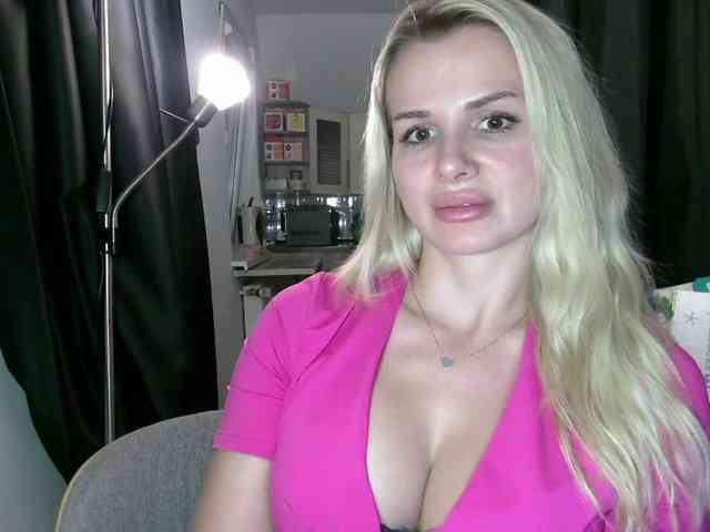 CorneliaSweet webcam