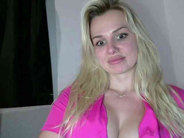 CorneliaSweet webcam