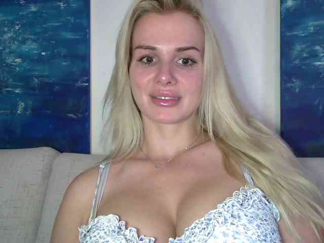 CorneliaSweet webcam