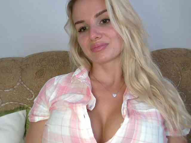 CorneliaSweet webcam