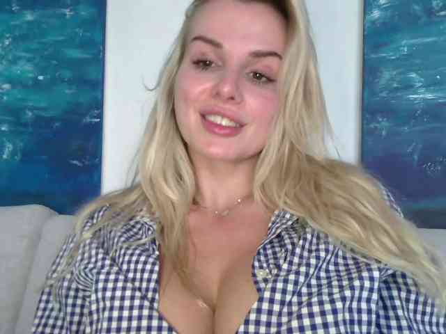 CorneliaSweet webcam