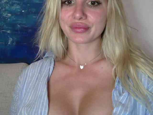 CorneliaSweet webcam