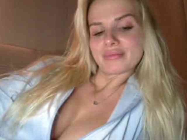 CorneliaSweet webcam