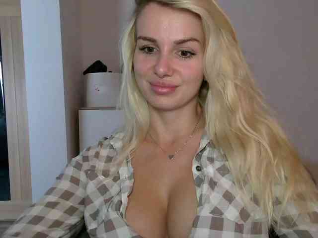 CorneliaSweet webcam