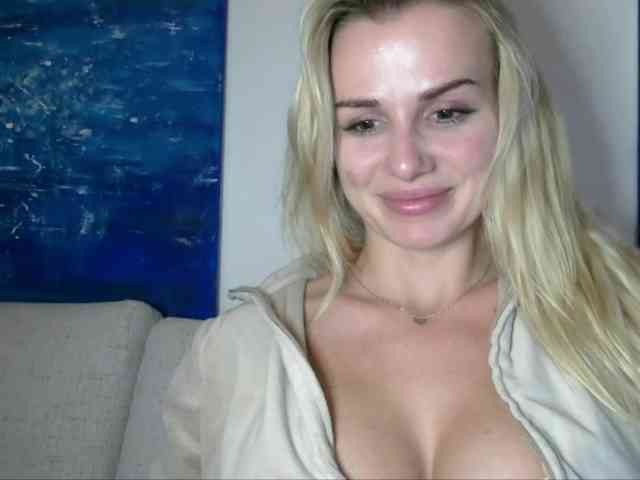 CorneliaSweet webcam