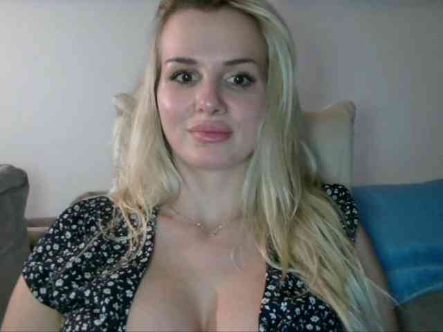 CorneliaSweet webcam