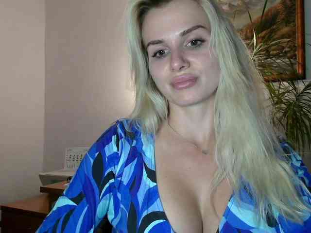 CorneliaSweet webcam