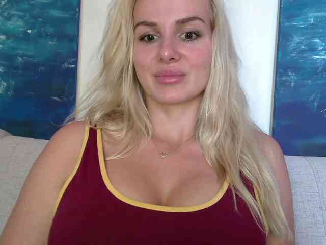 CorneliaSweet webcam