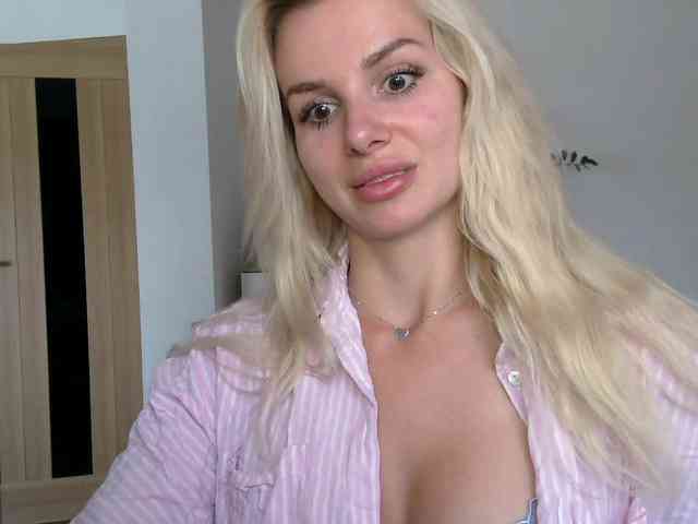 CorneliaSweet - Girl 