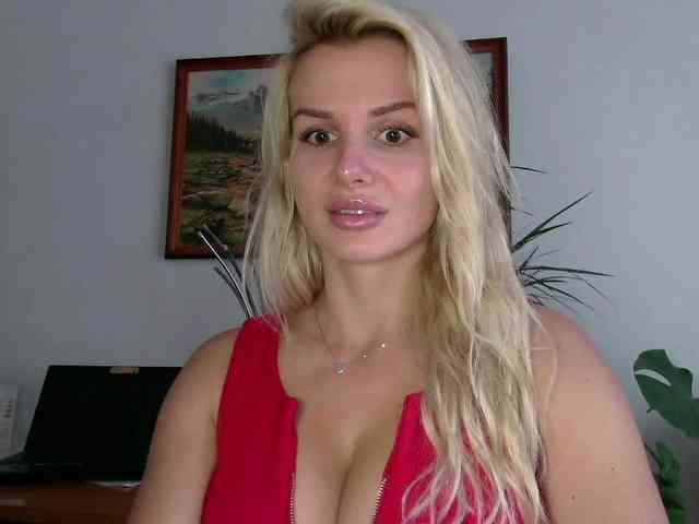 CorneliaSweet webcam