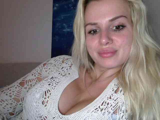 CorneliaSweet webcam