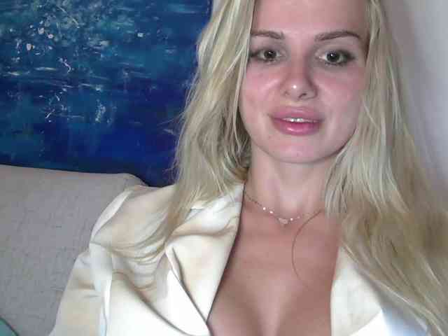 CorneliaSweet webcam