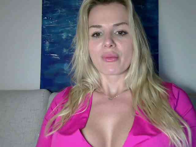 CorneliaSweet webcam