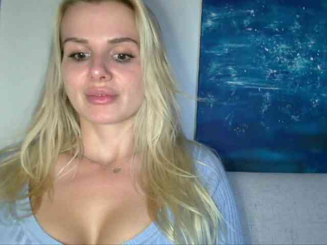 CorneliaSweet webcam