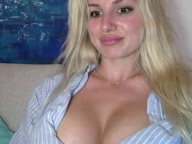 CorneliaSweet webcam