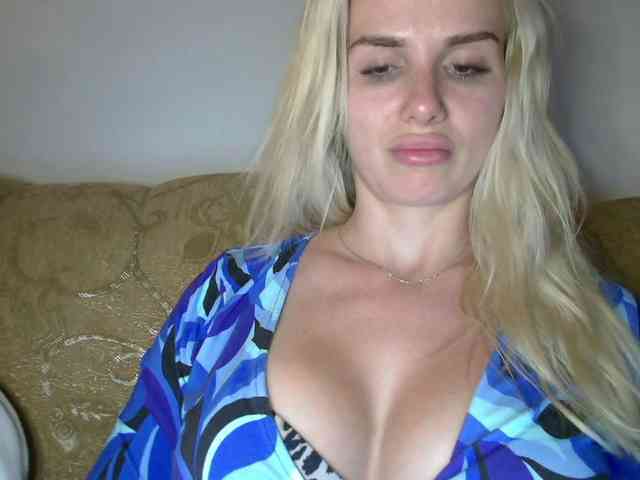 CorneliaSweet webcam