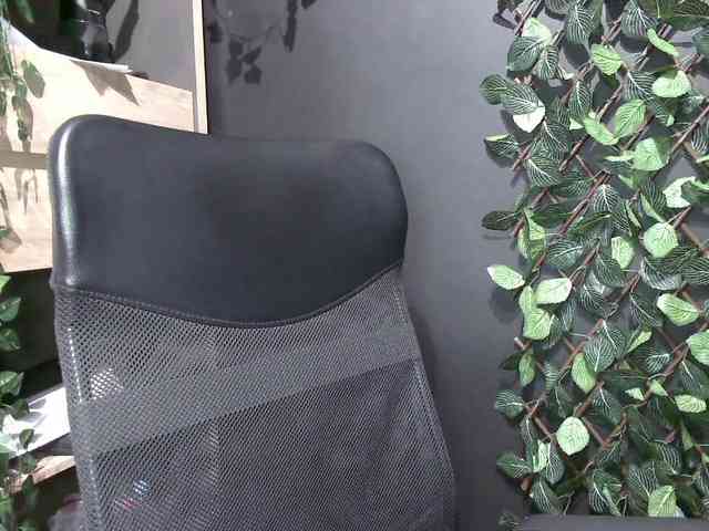 CorneliaSweet webcam